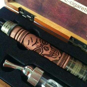 Foto Produk Roko Elektrix Xfire Wood Vv 2200mah Ki dari zahwaherbal
