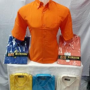Foto Produk Kemeja Lengan Pendek Polos Orange Terang(114) folmal reguler dari juara busana