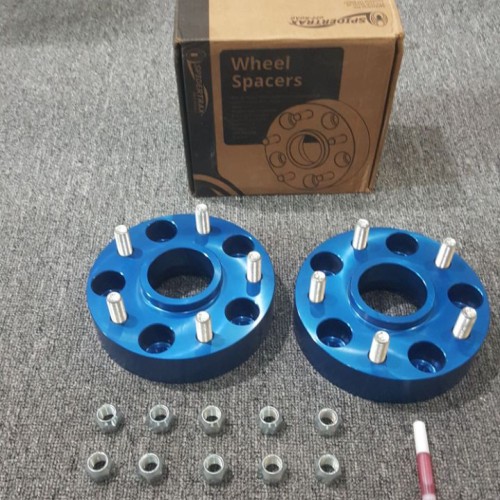 Foto Produk Adaptor Velg Spydertrax/Spacer Velg 1.5 Inch For Jeep JK Wrangler Ori dari PIONIR JEEP