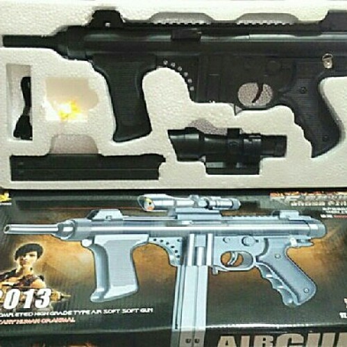 Foto Produk AIRSOFTGUN M-2013 | Cross Fire SMG MP5K dari ali anwar berkah