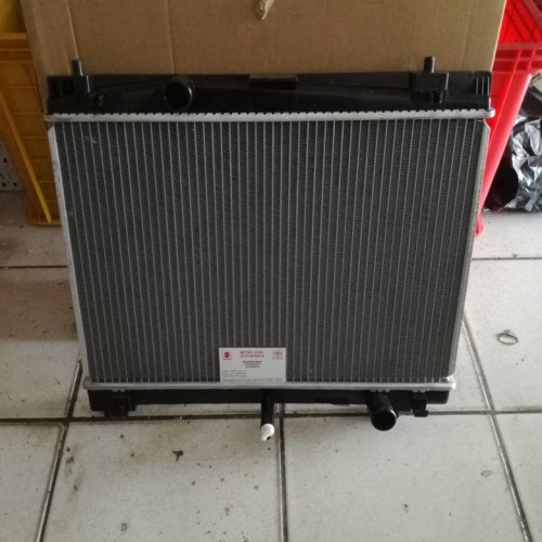 Foto Produk Radiator New Vios,Yaris manual 2007-2012 dari 39 Auto parts