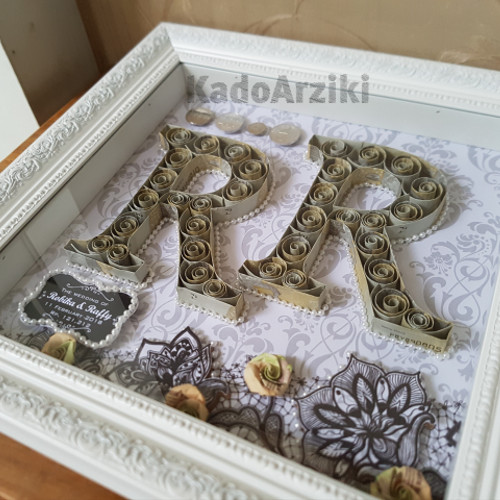 Foto Produk mahar pernikahan, scrapframe mahar, mahar frame 30x30cm dgn uang mahar dari KadoRziki