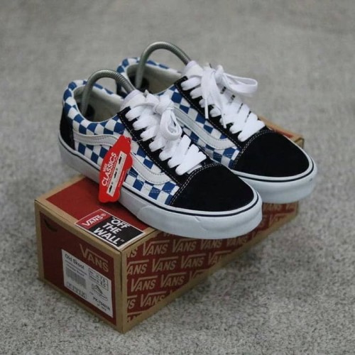 Foto Produk sepatu vans old skool checker board. sepatu pria. sepatu vans dari uniqlucky