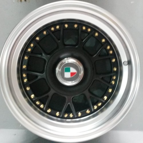 Foto Produk PAKET VELG DAN BAN RING 15 (MOBILIO, LIVINA, AVANZA) - 1 SET / 4 PCS dari SG Ban