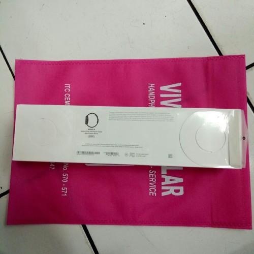 Foto Produk Apple watch series 4 40MM new garansi 1 tahun (MU662LL/A) dari vivi cellular