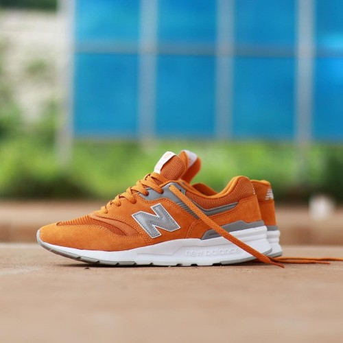 new balance cm997hcf