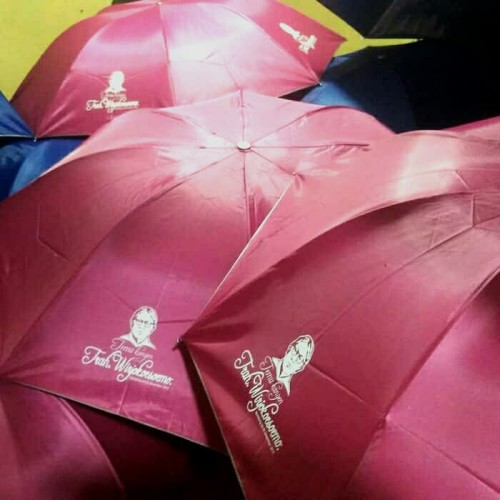 Foto Produk PAYUNG SOUVENIR MURAH SABLON LOGO BERKUALITAS PROMOSI SOUVENIR dari Outlet souvenir JKT
