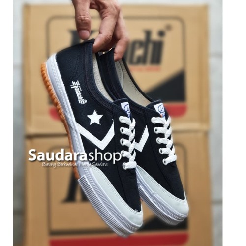 Foto Produk Kodachi 8119 Sepatu Kodachi Star Cefron Hitam Putih / Kodachi Hitam - 38 dari Saudara Shop