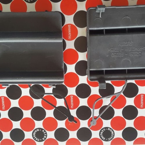 Foto Produk Tutup towing bumper depan GRAN MAX dari era jaya motor