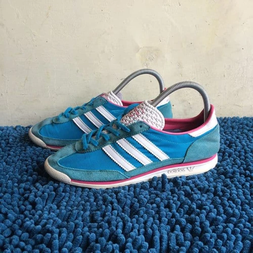 adidas sl72 baby blue