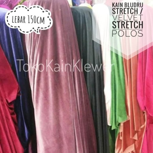 Foto Produk Bahan kain polos bludru Stretch / velvet Stretch / kain meteran / - 1 meter dari Kain Klewer Salatiga