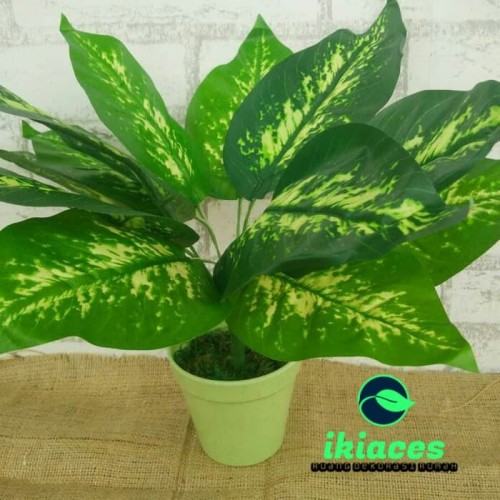 Foto Produk DAUN BUNGA PLASTIK ARTIFICIAL ARTIFISIAL BUNGA HIAS DEKORASI RUMAH dari ikiaces