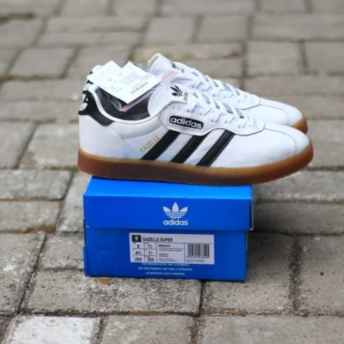 adidas gazelle super white
