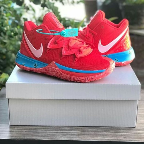 kyrie 5 larry