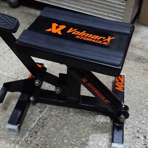 Foto Produk JACKSTAND HIDROLIK MOTOR TRAIL DAN SUPERMOTO KLX DTRACKER CRF dari BDGXGEAR