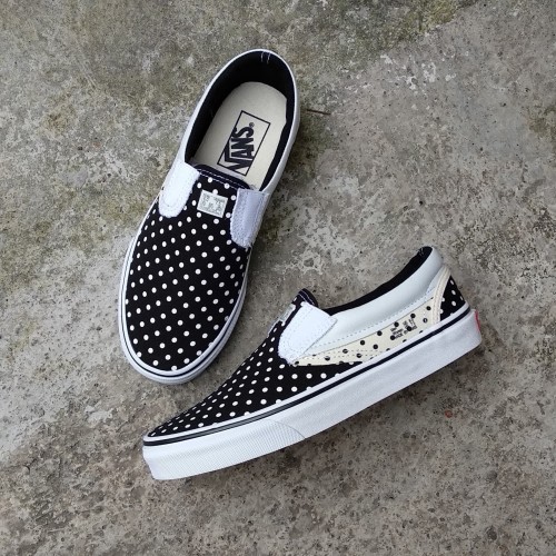 polka dot vans slip on