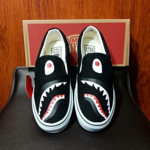 vans slip on bape