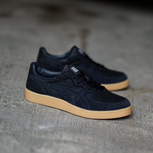 onitsuka gum sole