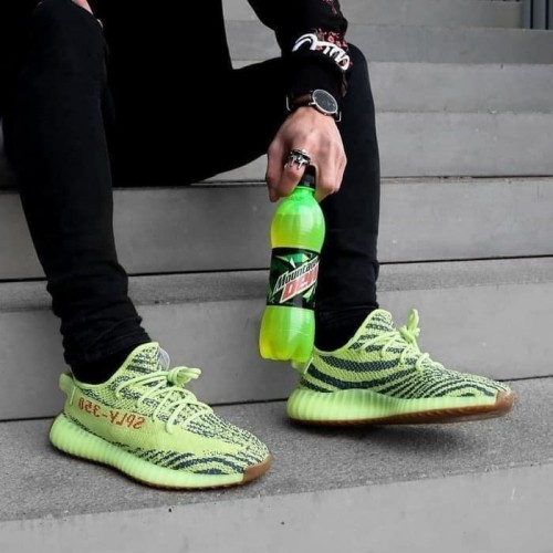 yeezy frozen