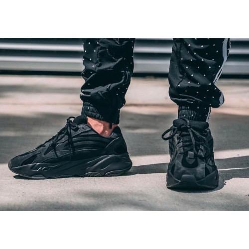 adidas yeezy vanta