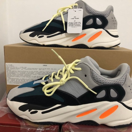 yeezy 700 wave runner og