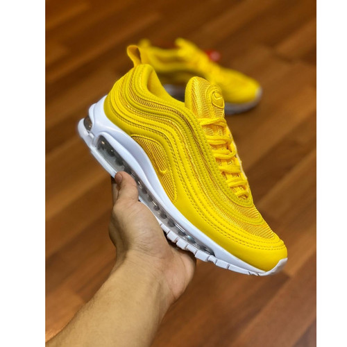 yellow nike max