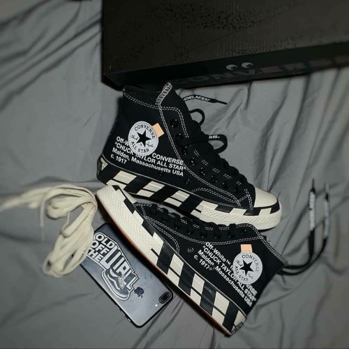 off white converse v2