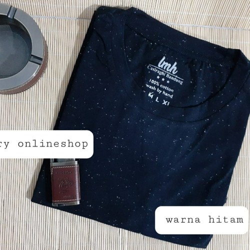 Foto Produk Kaos Polos Distro Oblong Pria Leher Bulat Katun Mambo Bintik U-Neck - S, Putih dari Kerry Onlineshop