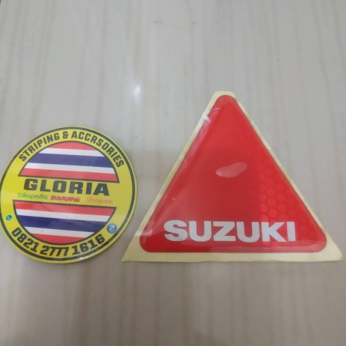 Foto Produk Stiker Emblem Segitiga Spakbor Belakang Satria Lumba dari Gloria Striping & Acc.