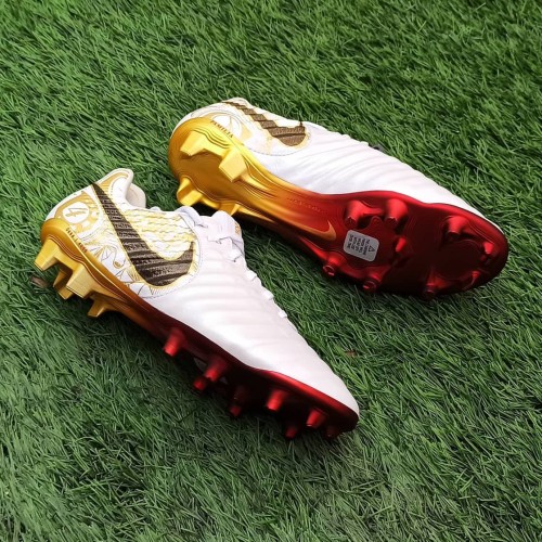 sergio ramos soccer cleats