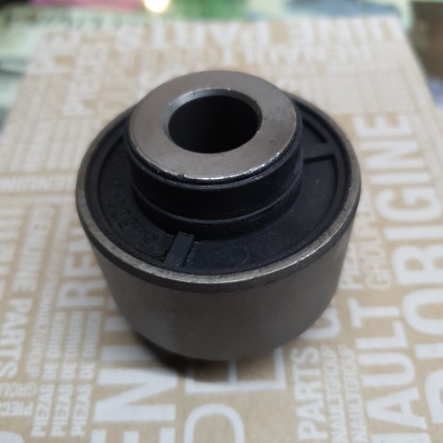 Foto Produk Juke Bushing Lower Arm Sayap Kepak KECIL Small Link Transv OEM NISSAN dari Sparepart Nissan Genuine