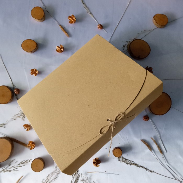 Foto Produk GIFT BOX KOTAK KADO SOUVENIR HAMPERS UKURAN 25 X 20 X 5 cm PLUS TALI dari TENONENONET