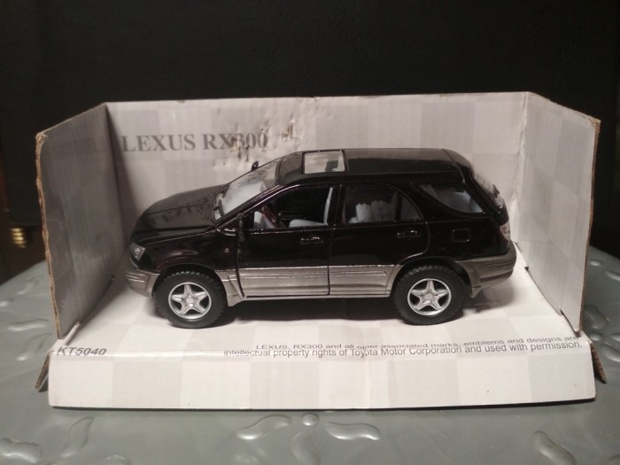 Foto Produk Diecast Kinsmart Lexus RX300 - Black dari YDIECKINS