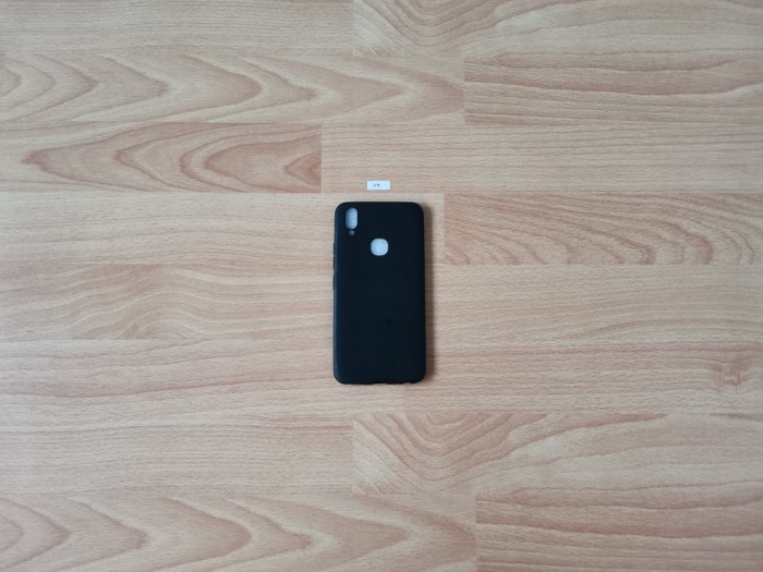 Foto Produk Soft Case Slim Black Matte - Vivo V9 dari Golden Rabbit Acc