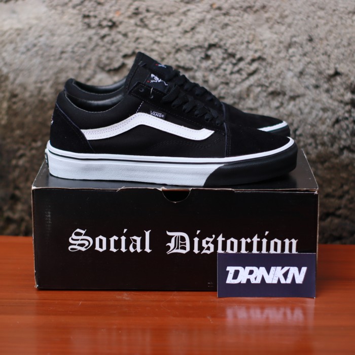 vans x social distortion