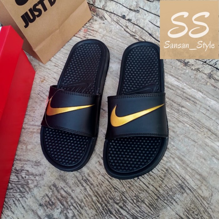 sandal original nike