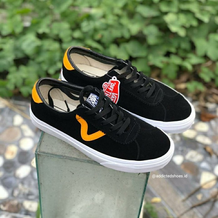 vans sport black cadmium yellow