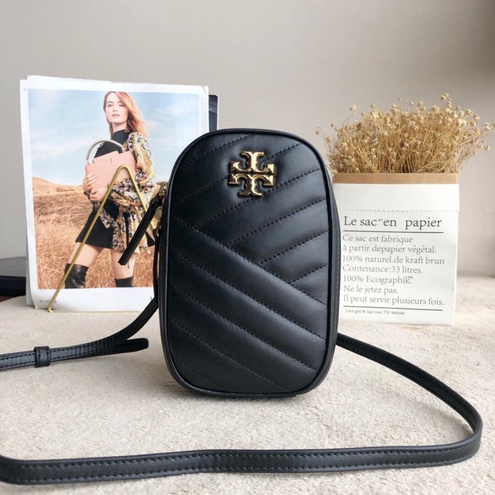 tory burch handphone pouch