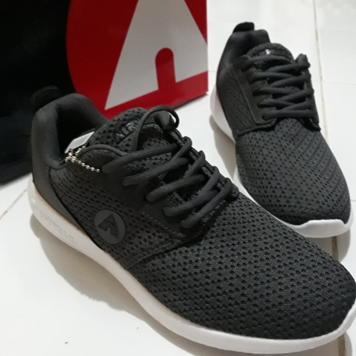 airwalk running