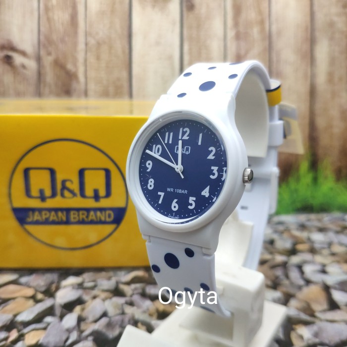 Jual Q&Q QQ Analog Jam Tangan Wanita Strap Karet Putih VP46J061Y Original - Jakarta Pusat ...