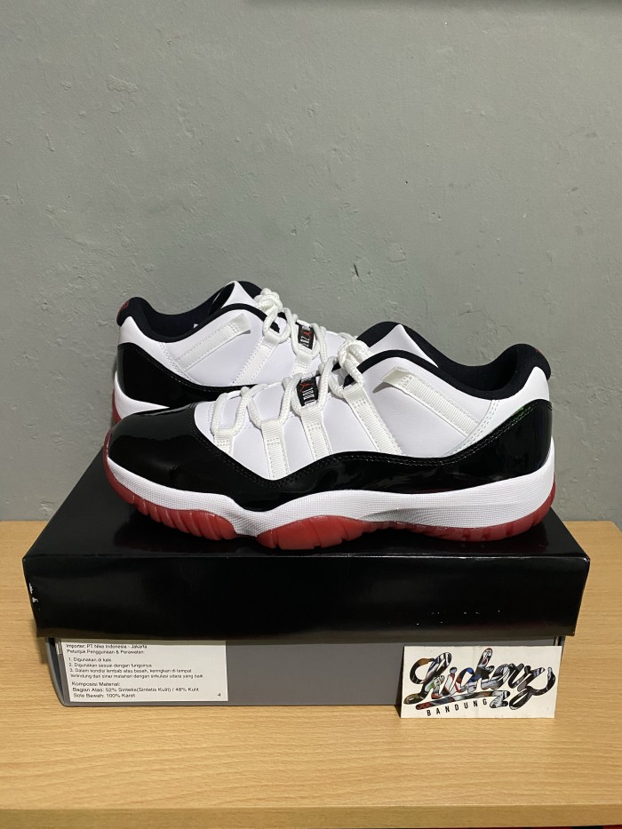 nike air jordan 11 retro low bred