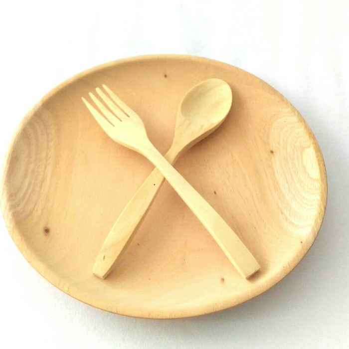 Jual Set Alat Makan Kayu Piring Sendok Dan Garpu Kota Yogyakarta Beringharjo Online Tokopedia