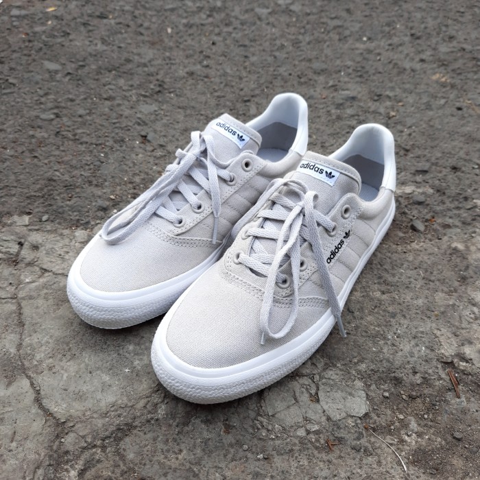 adidas 3mc grey