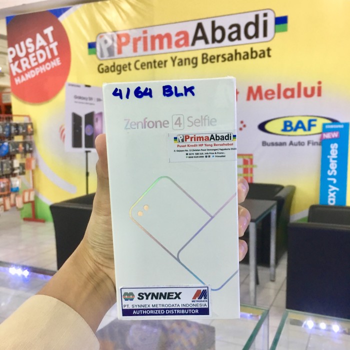 Asus Zenfone 4 Selfie 64GB Hitam Kamera 20MP