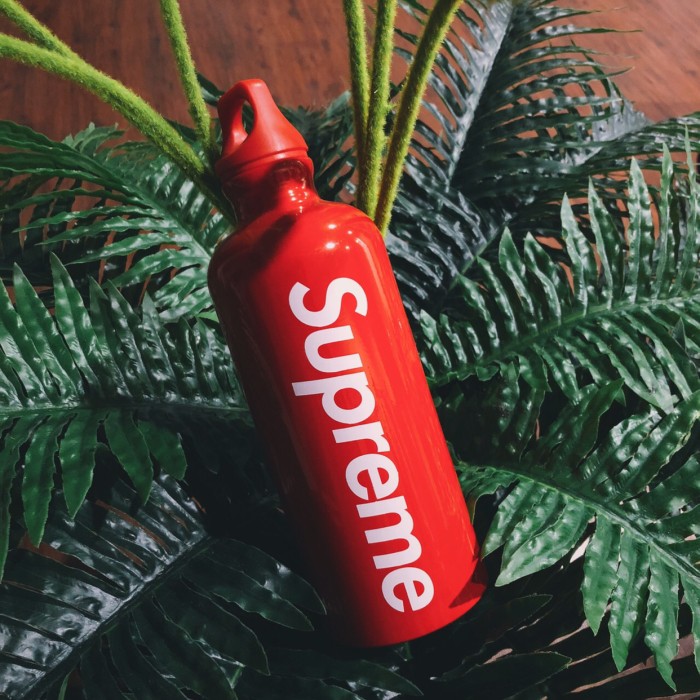 supreme sigg bottle