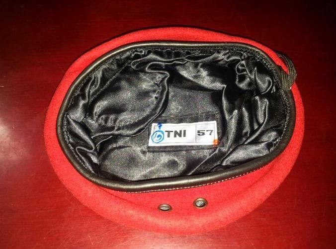 Jual Topi Baret Merah Kopassus Original TNI - Kota ...