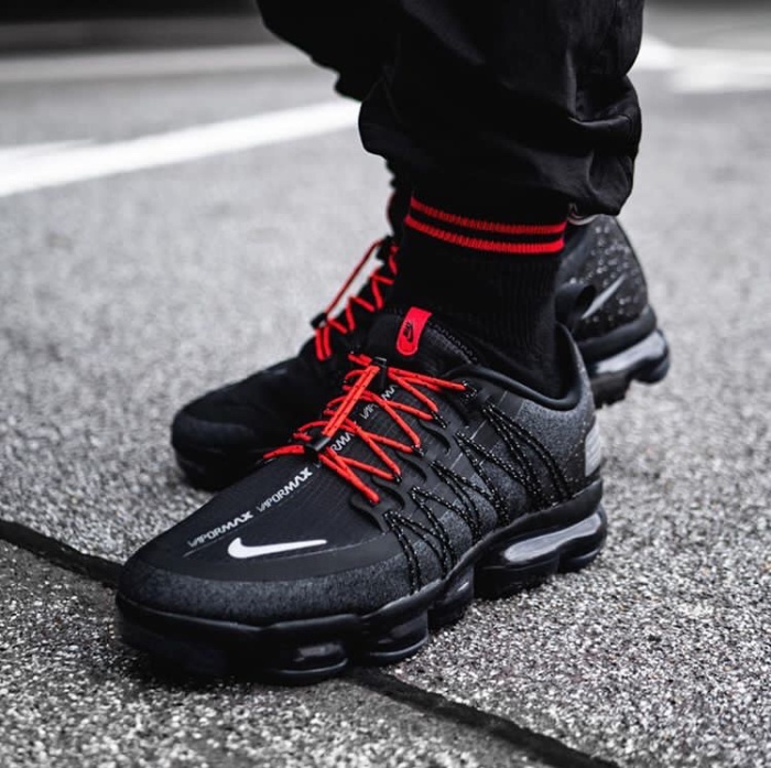 air vapormax run utility reflect silver