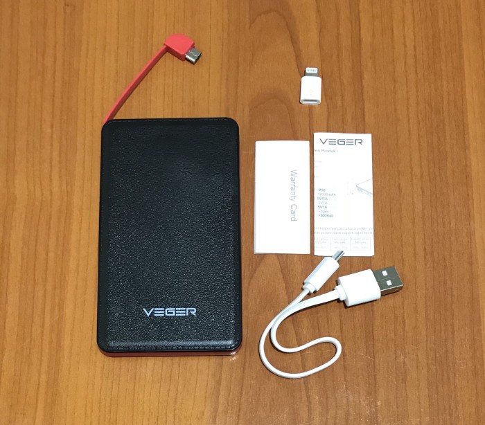 Power Bank Powerbank VEGER 12000mAh V50 Slim Cable Original Garansi - Putih
