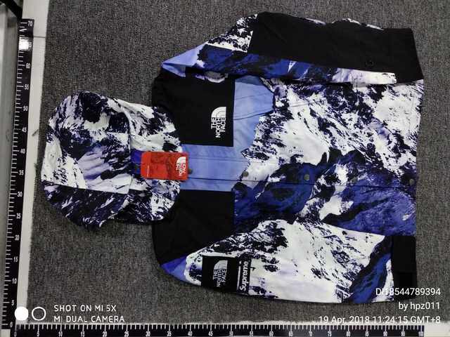 supreme x the north face mountain parka