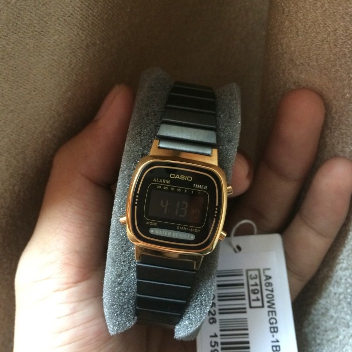 casio la670 black